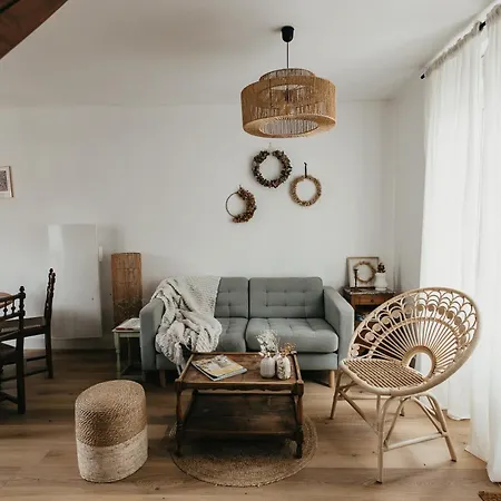 別荘 Les Fleurs De Maria *